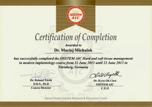 certyfikat dla Macieja Michalaka