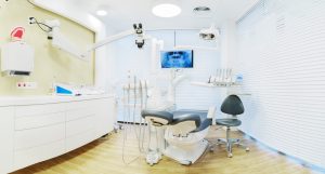 nowoczesny profesjonalny gabinet stomatologiczny